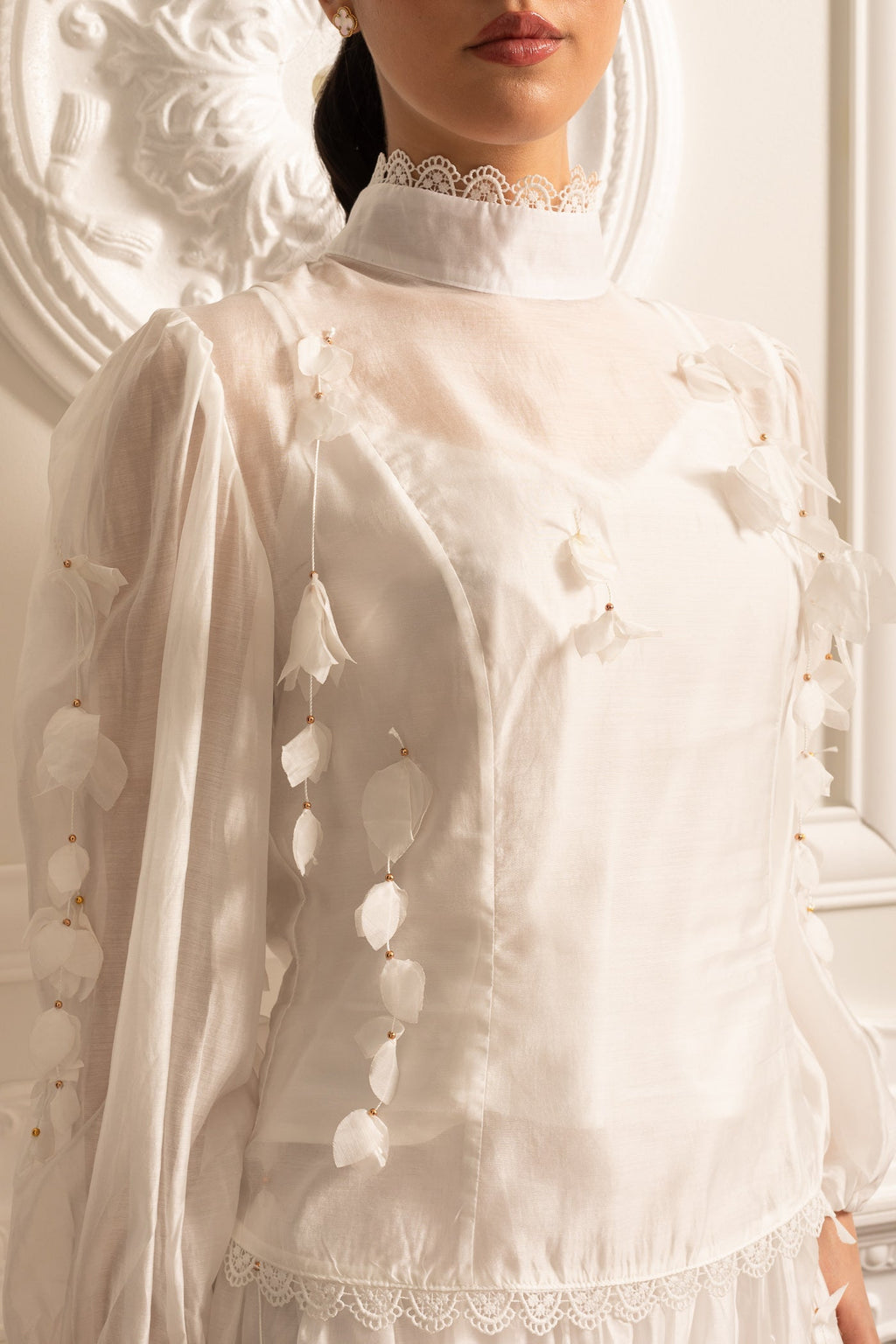 Elegant Floral Co-Ord With Delicate Lace Trim Accents - White