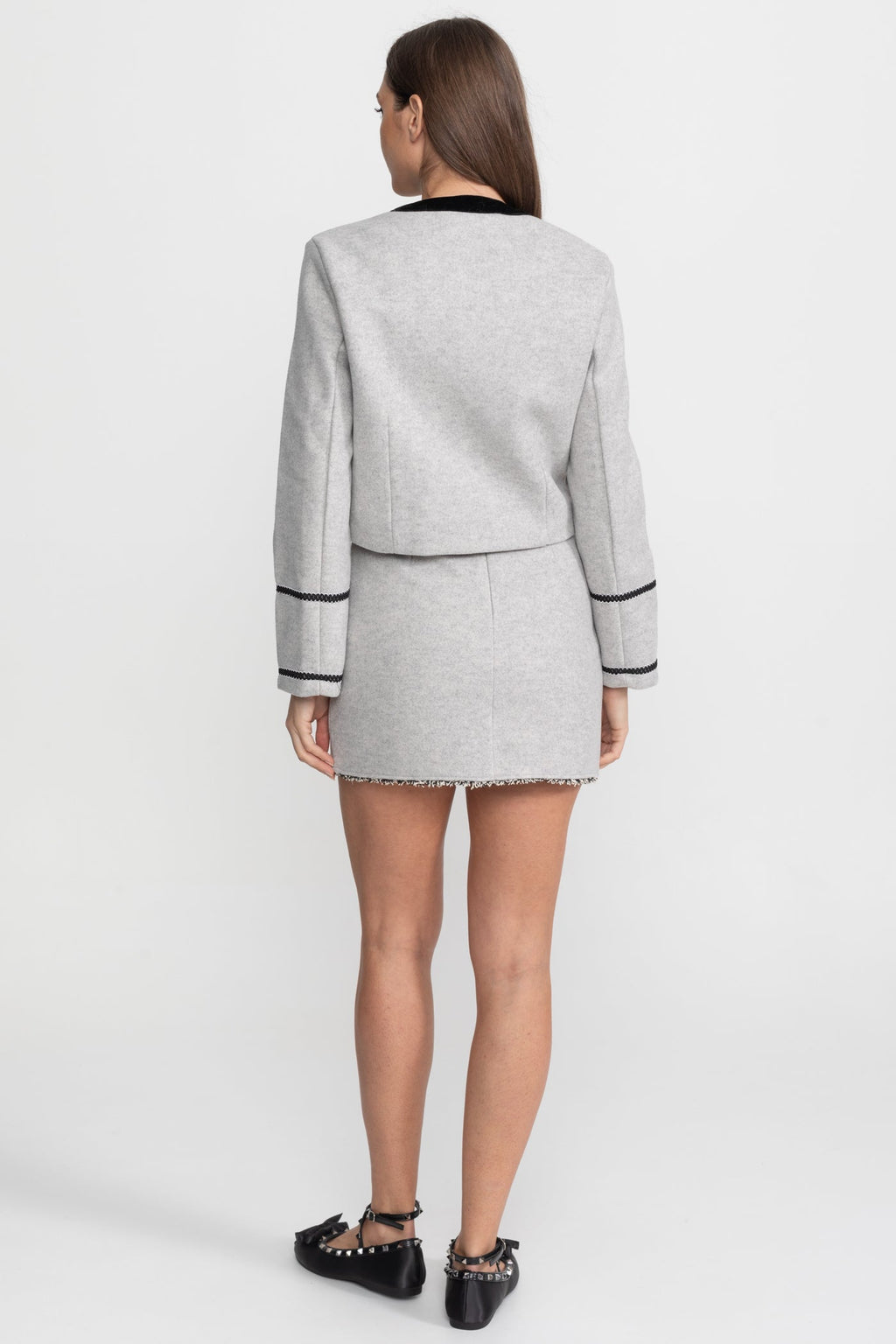 Co-Ord Set with Velvet Bow Collar Detail – Grey